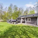Дом отдыха 1468-aakirkeby-boesparken-15 *