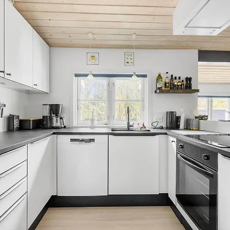 Nyaraló 1468-aakirkeby-boesparken-15 *