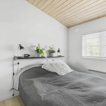 Nyaraló 1468-aakirkeby-boesparken-15