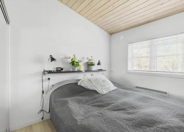 Nyaraló 1468-aakirkeby-boesparken-15