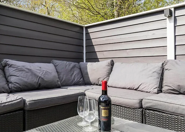 1468-aakirkeby-boesparken-15 * Vester Sømarken