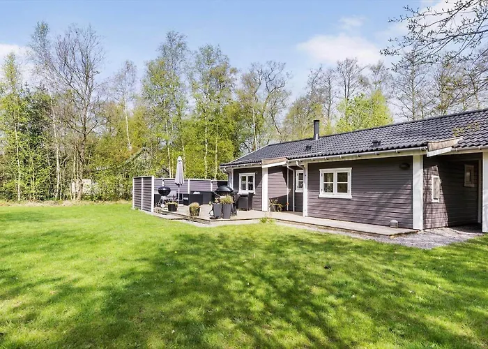 Nyaraló 1468-aakirkeby-boesparken-15 *